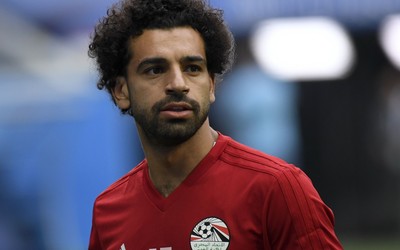 凤凰体育-C罗梅开二度对手主帅赛后称赞